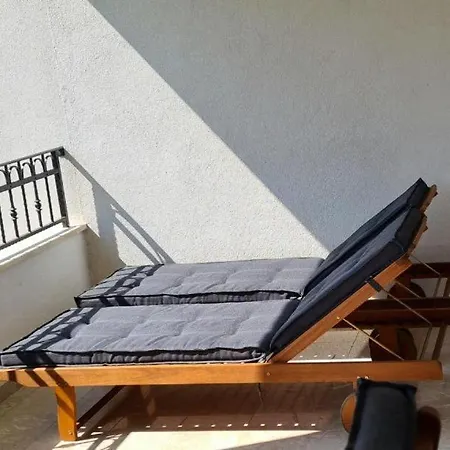 Cerin Apartment